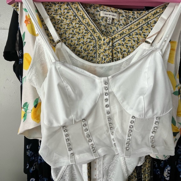 Shein cropped rhinestone cami - Picture 4 of 4